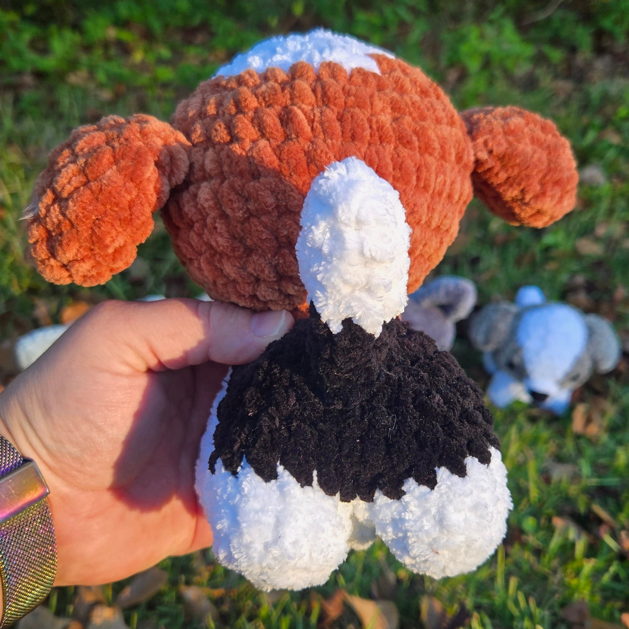 Crochet Dog Plush Toy: Customizable Amigurumi Puppy, Floppy or Pointed Ears