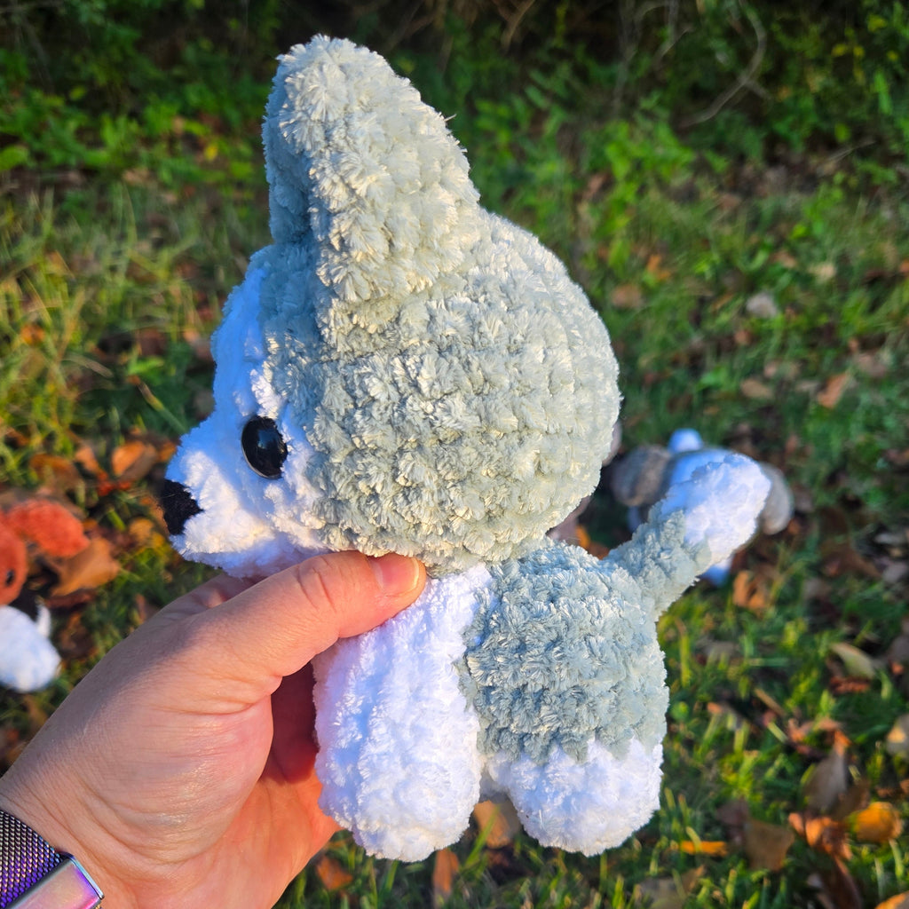 Crochet Dog Plush Toy: Customizable Amigurumi Puppy, Floppy or Pointed Ears