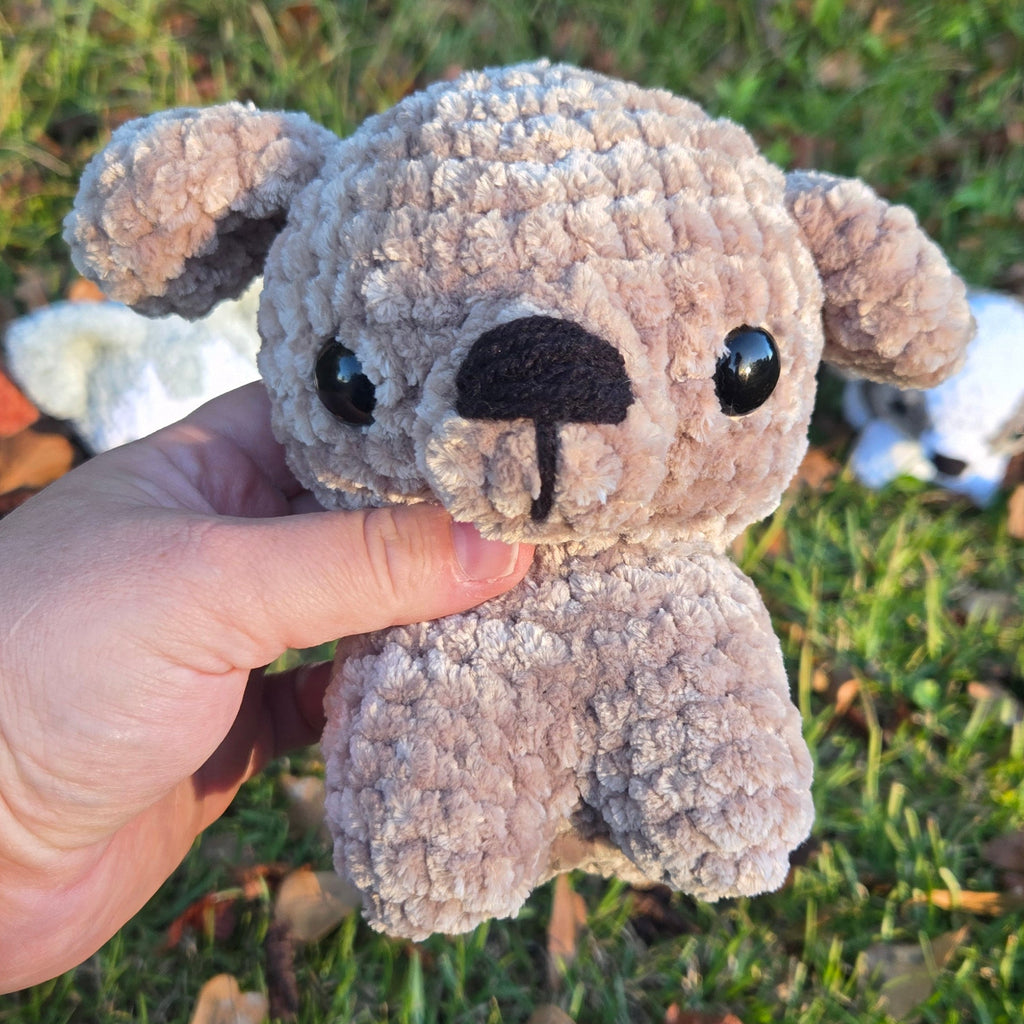 Crochet Dog Plush Toy: Customizable Amigurumi Puppy, Floppy or Pointed Ears