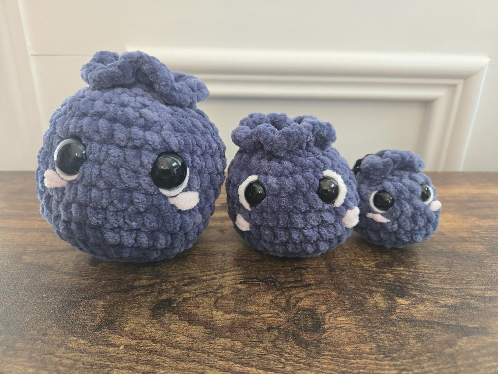 Crochet Blueberry Plush Toy: Kawaii Amigurumi Fruit Decor.