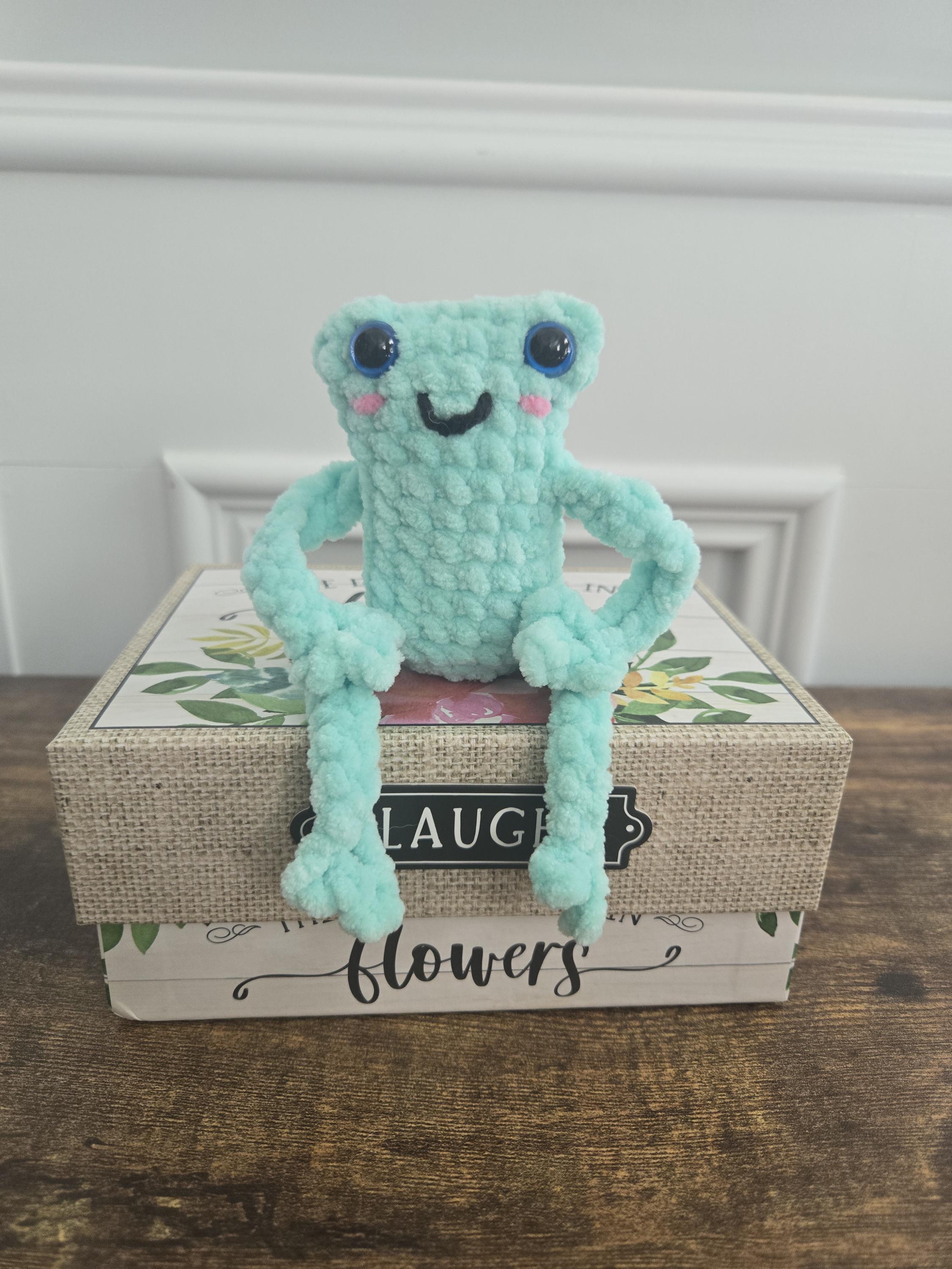 Crochet Leggy Frog Plush: Handmade Amigurumi Stuffed Animal Toy – Soft Chenille Yarn Frog Buddy.
