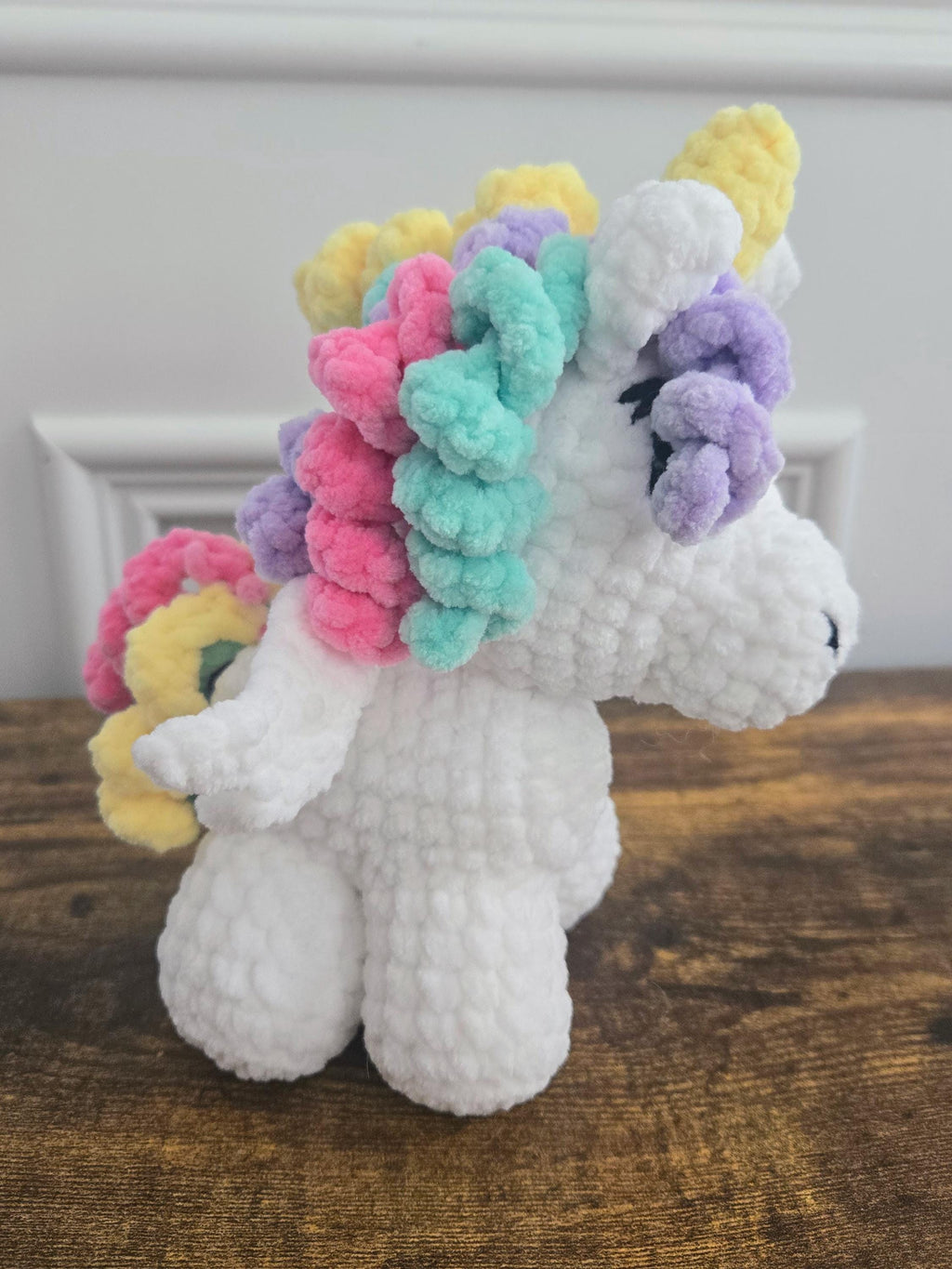 Crochet Unicorn Plush: Rainbow Curly Hair, Handmade Kawaii Toy.