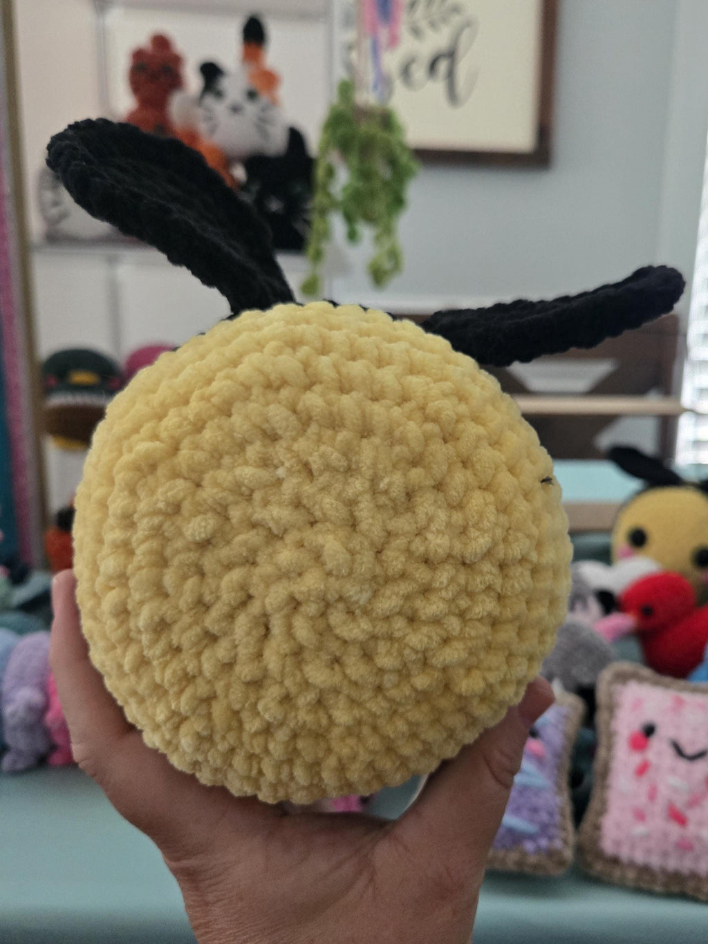 Crochet Bee Plush Toy: Handmade Amigurumi Bumblebee, Chenille Yarn Stuffed Animal (6in x 5in).