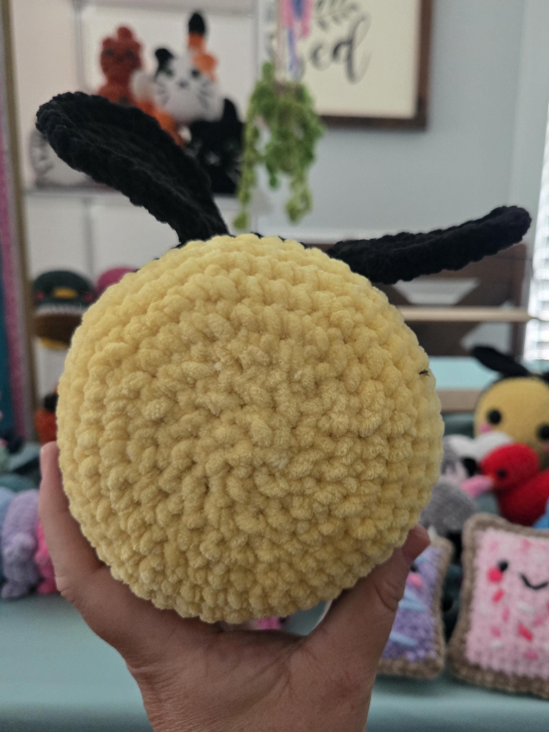 Crochet Bee Plush Toy: Handmade Amigurumi Bumblebee, Chenille Yarn Stuffed Animal (6in x 5in).