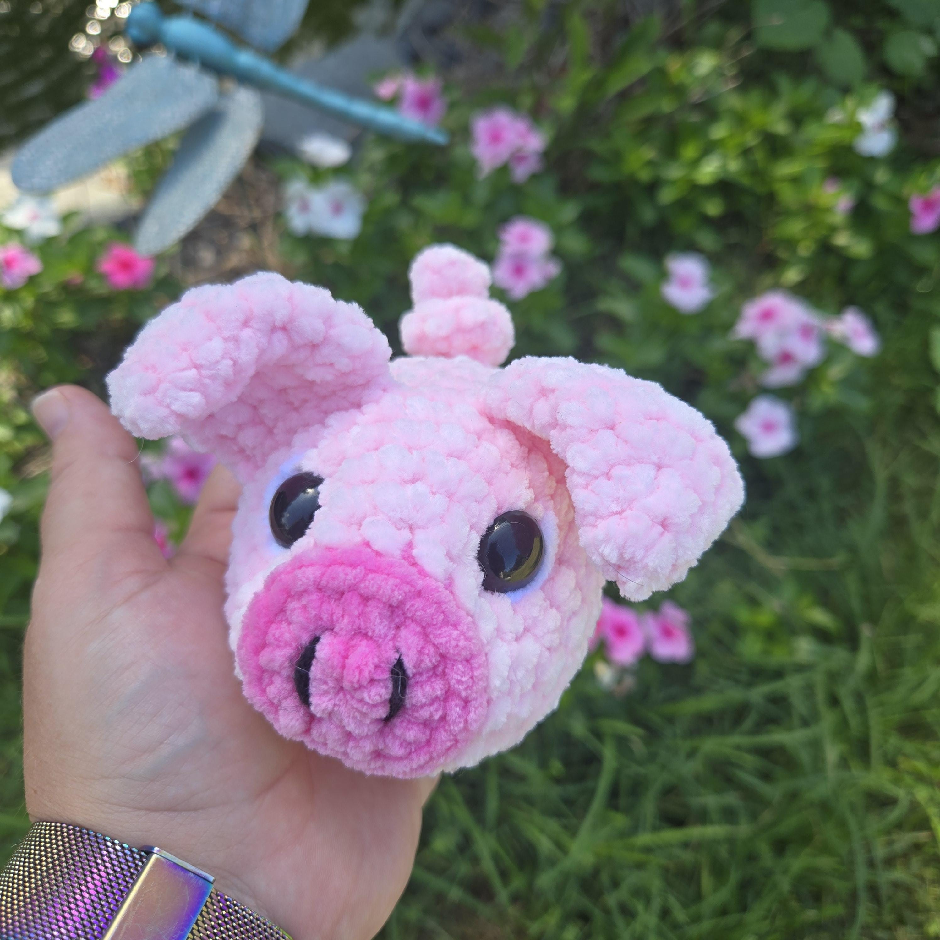 Handmade Chenille Pig Plush Toy: Soft Amigurumi Piglet Stuffed Animal