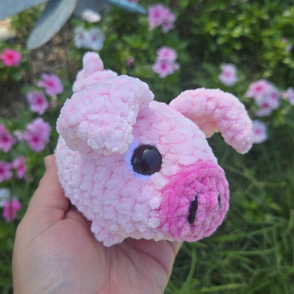 Handmade Chenille Pig Plush Toy: Soft Amigurumi Piglet Stuffed Animal
