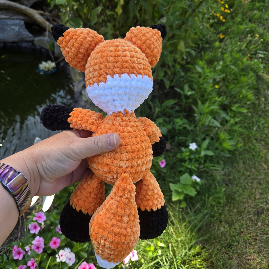 Handmade Crochet Fox Plush Toy, Soft Chenille Amigurumi Woodland Animal Stuffed Toy