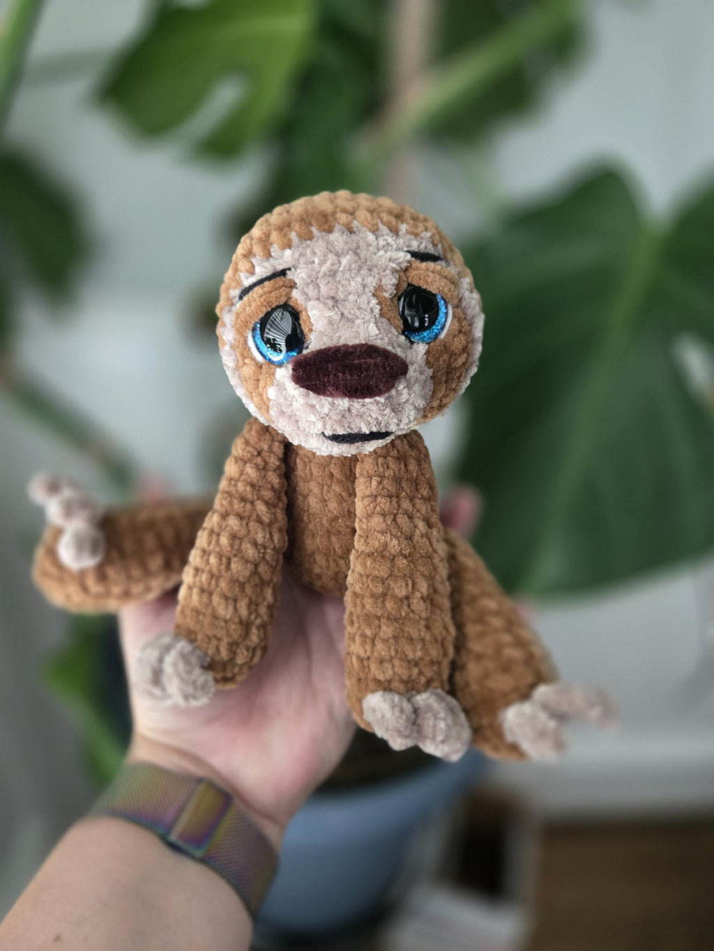 Handmade Crochet Sloth Plush: Soft Chenille Amigurumi Stuffed Animal for Sloth Lovers.