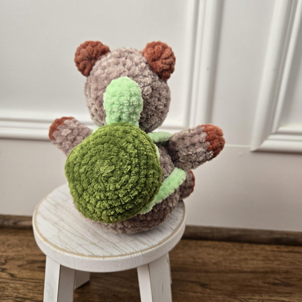 Crochet Capybara Plush: Handmade Weighted Amigurumi with Turtle Backpack