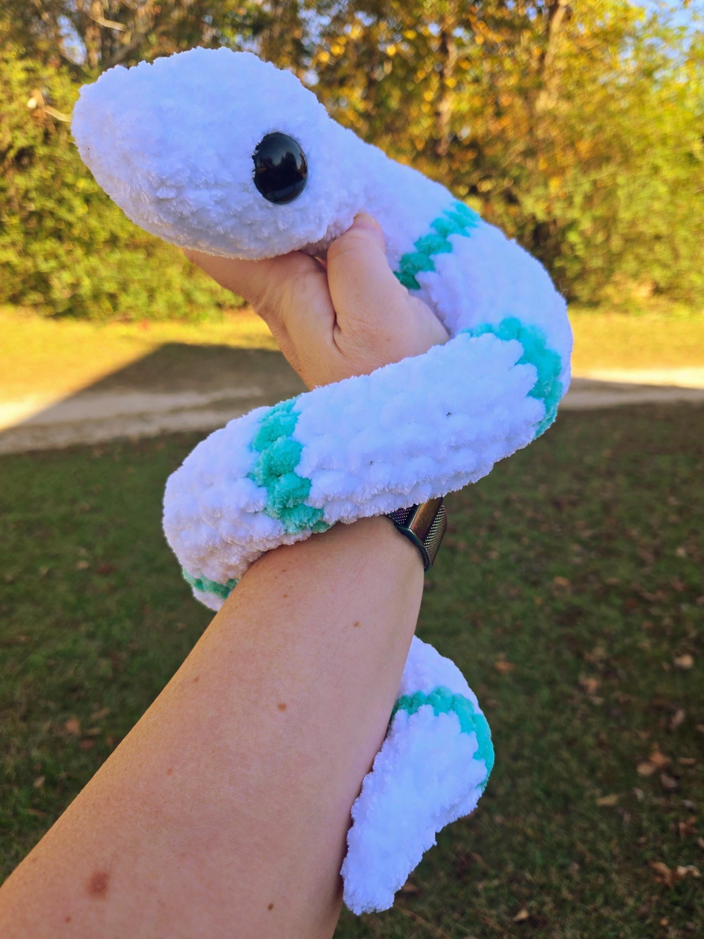 Crochet Curled Snake Plush Toy – Amigurumi Reptile Stuffed Animal, Custom Colors
