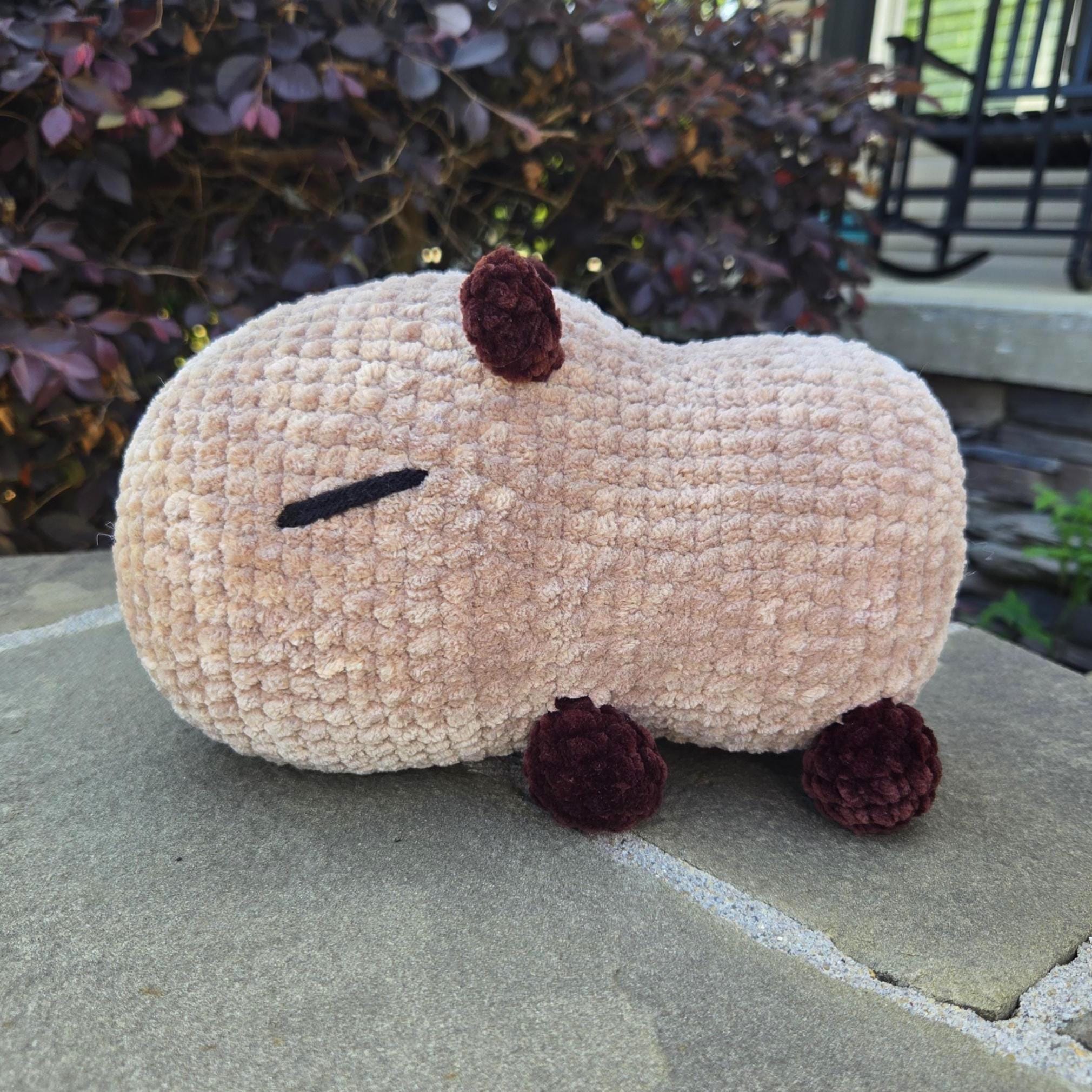 Crochet Capybara Plush Mom and Baby Set, Handmade Amigurumi Animal Toy.